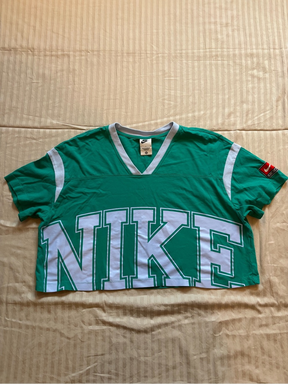 Nike Team Cropped Jersey Top Oversized Boxy Fit Green White Women’s Size Large